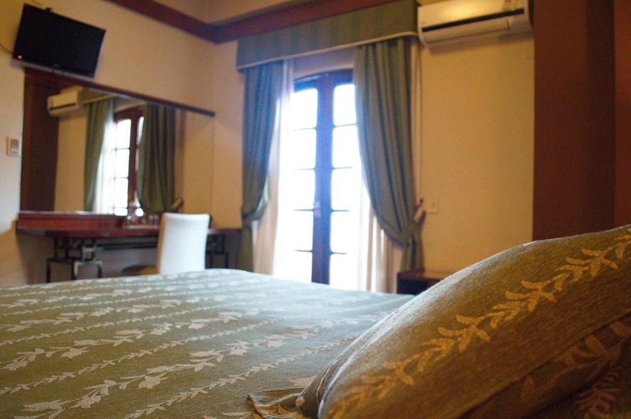 Hotel Shauard Сальта Екстер'єр фото